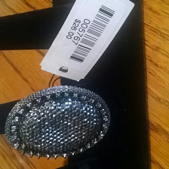 Statement ring mesh with sparkle