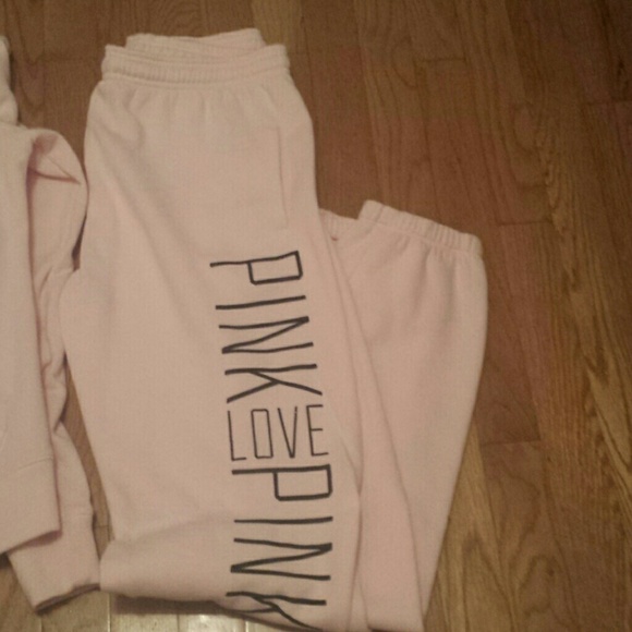 Victoria's Secret Other - **HOLD** Till Wednesday the 7th for *Bee621**
