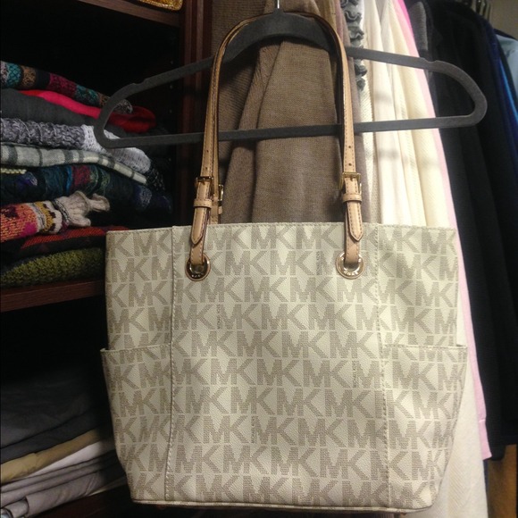 Michael Kors Tote