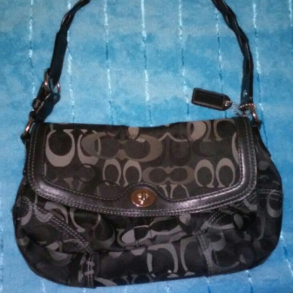 COACH Signature Black Optic Purse