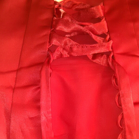 Prom dress - Picture 3 of 3