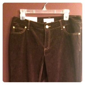 Michael Kors NWT chocolate low rise boot cut SZ 10