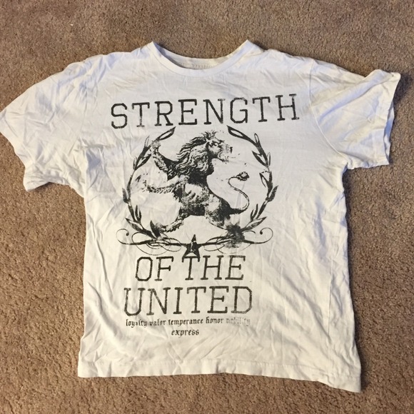 Graphic tee