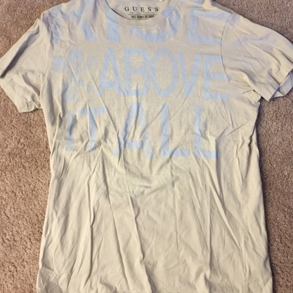 Graphic tee
