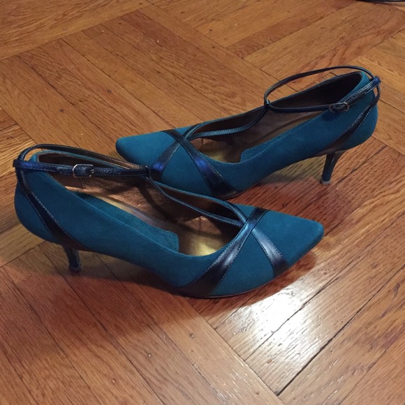 Turquoise Ankle Strapped Heels