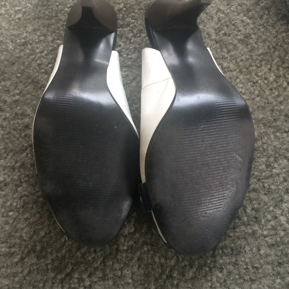 Nautical Blue and white shoes Size 7.5 worn once - Picture 4 of 4