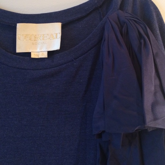 Thread Social Blue Top - Picture 2 of 2