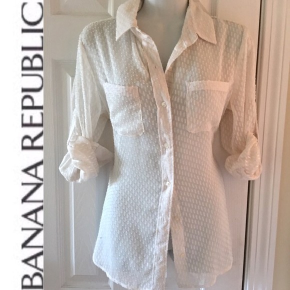 EUC Sheer Banana Republic shirt S