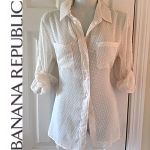 EUC Sheer Banana Republic shirt S