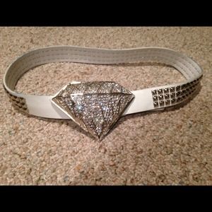 Diamond belt buckle (belt also included)