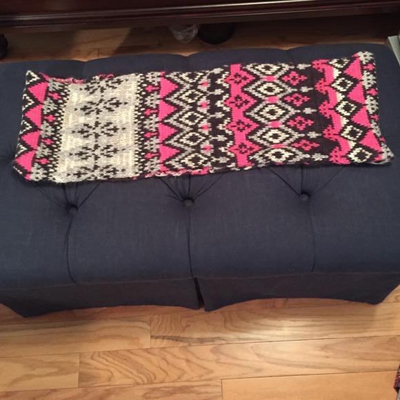 American Eagle Infinity Scarf