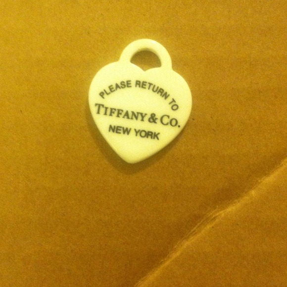 White bone Tiffany&co heart