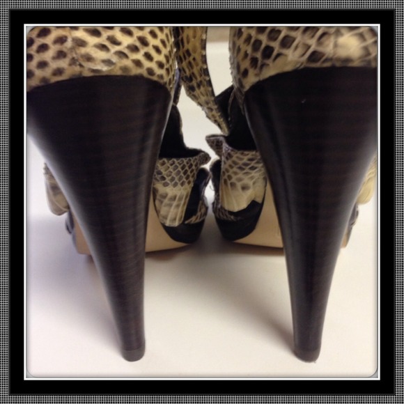 💋Aldo Heels💋 - Picture 3 of 4