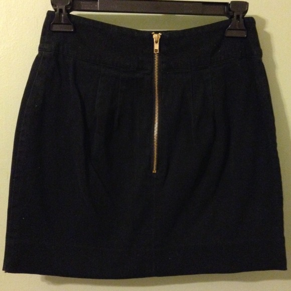 🔹Like New Silence & Noise Black Mini Skirt!🔹 - Picture 3 of 4