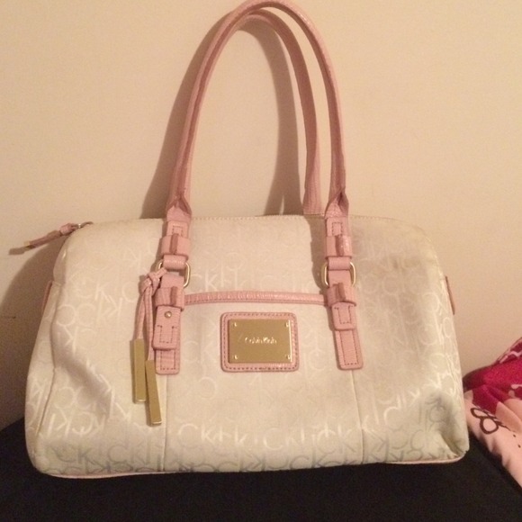 🚫🚫traded🚫🚫Calvin Klein purse.