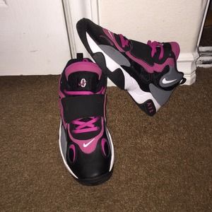 Nike Airmax speed turfs