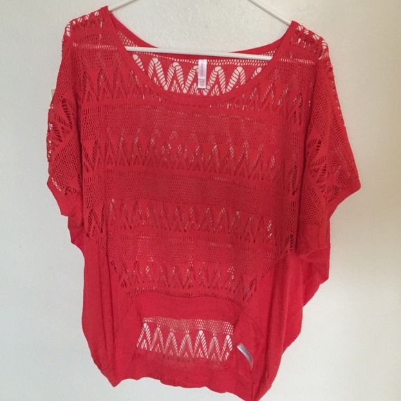 ❌SOLD❌ Crocheted dolman top