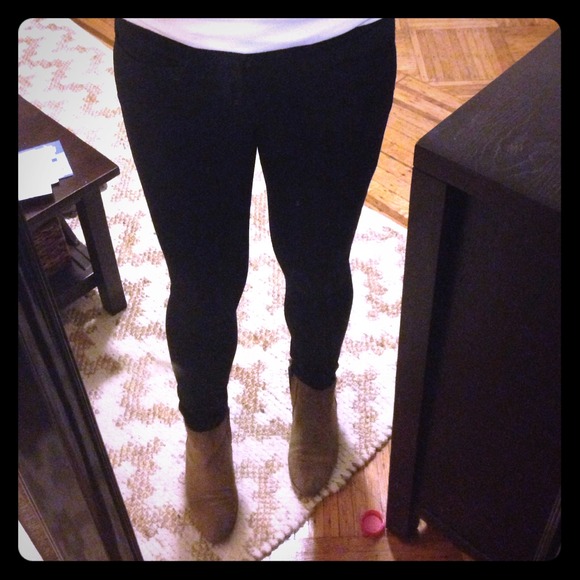 Gap 1969 Black Legging Jeans