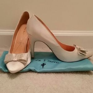Pour La Victoire Satin Wedding shoes, like new 💍