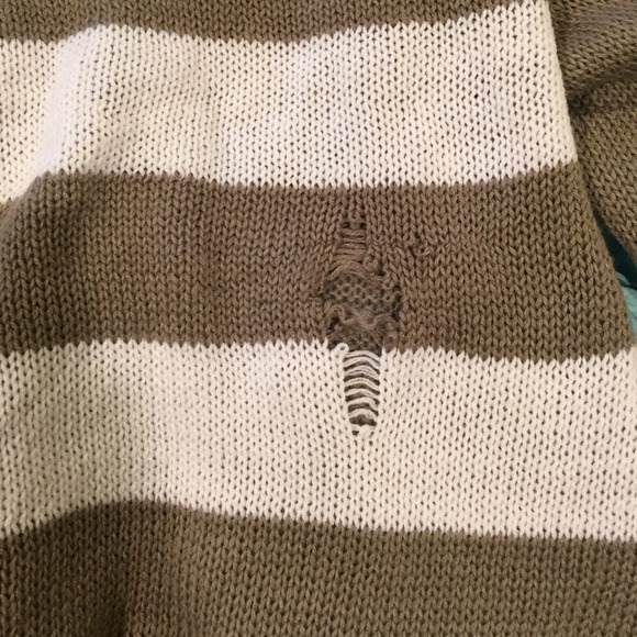 Tan and white striped sweater - Picture 2 of 2