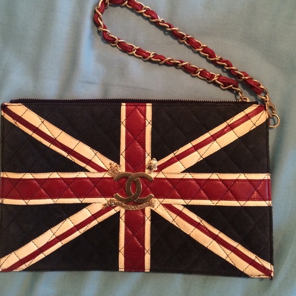 Chanel uk flag clutch