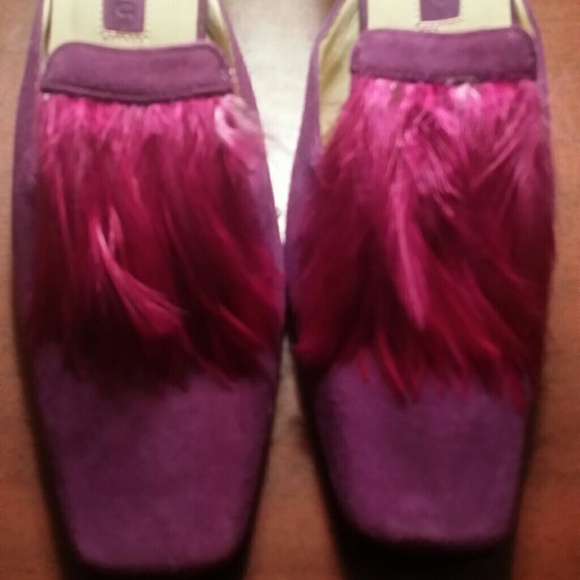 BISOU BISOU: PURPLE MULES W/FEATHERS