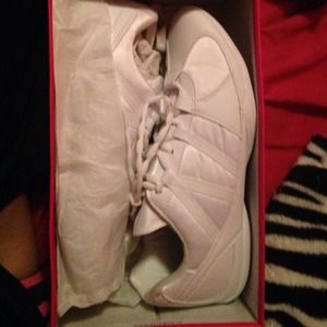 Brand new cheer shoes ❗️❗️❗️❗️