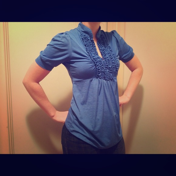 Ruffle blue top
