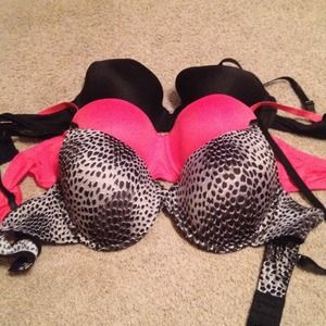 38C bra set