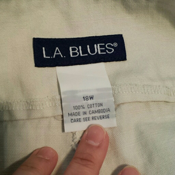 **SOLD ON MERCARI** Almost new LA Blues Skort - Picture 4 of 4