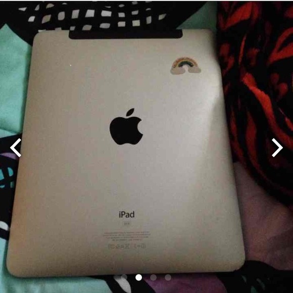 iPad 1 generation 32gb - Picture 2 of 3