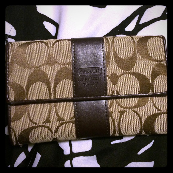 coach wallet