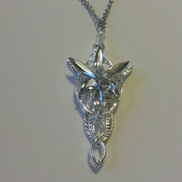 Jewelry - Lord of the Rings Arwen's Evenstar Necklace