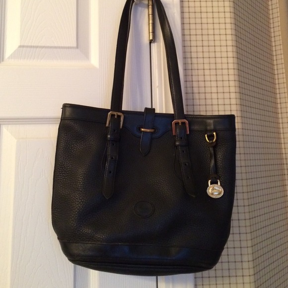 Dooney & Bourke leather purse.