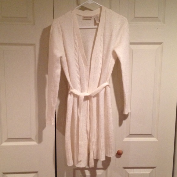 Apostrophe  Cream, knee length sweater