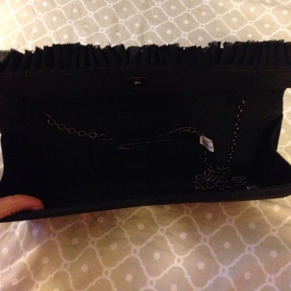 Clutch - Picture 3 of 3