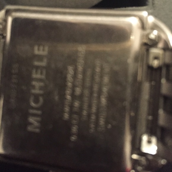 Watch - Picture 3 of 3