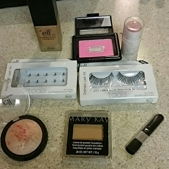 Make up bundle