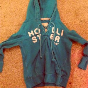 Hollister sweatshirt