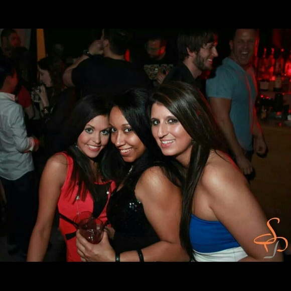 Very cute dress! - Picture 3 of 4