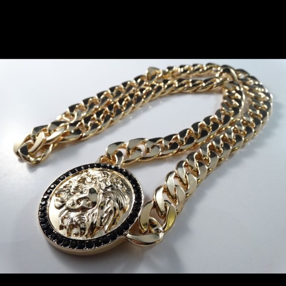 Men's yellow gold finish madosa head charm