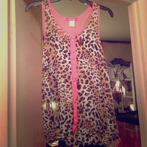 Body central Cheetah print tank top