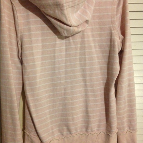 💗Cute zip up jacket💗 - Picture 4 of 4