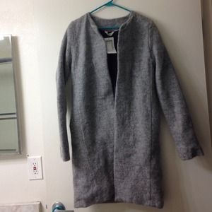 Grey coat with pockets