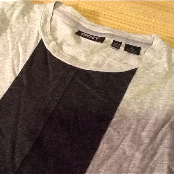 ✨HOST PICK✨DKNY: Grey Long Sleeve - Picture 4 of 4