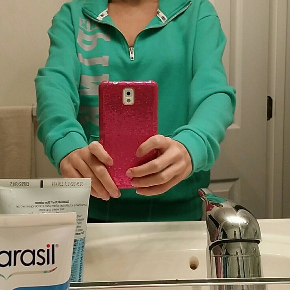 Half zip - Picture 2 of 2