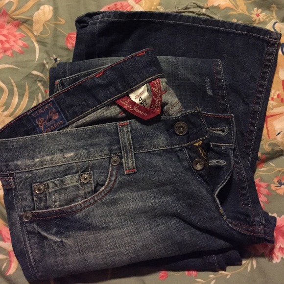 Like new Lucky Brand Lil Maggie jeans in 4 or 27