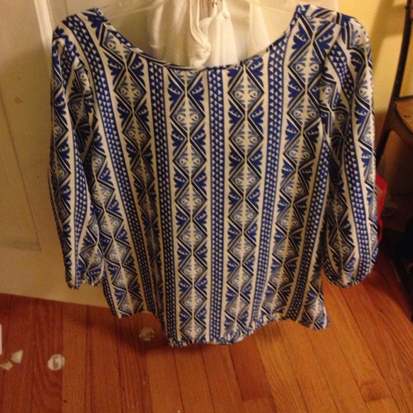 Francesca's boutique tunic