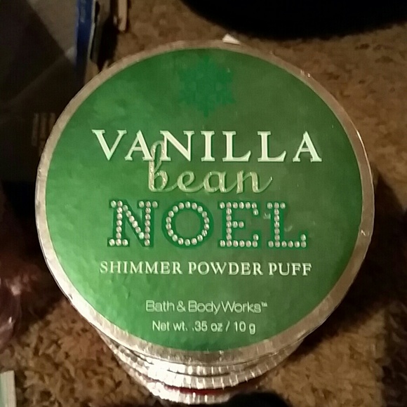 Vanilla bean shimmer powder puff