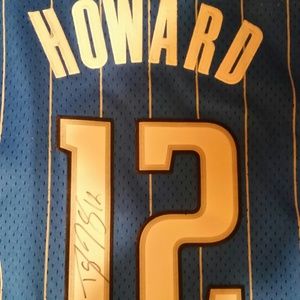 Autographed Dwight Howard XL Jersey Autographed Dwight Howard XL Jersey
